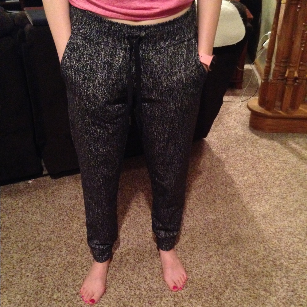 Lululemon pants